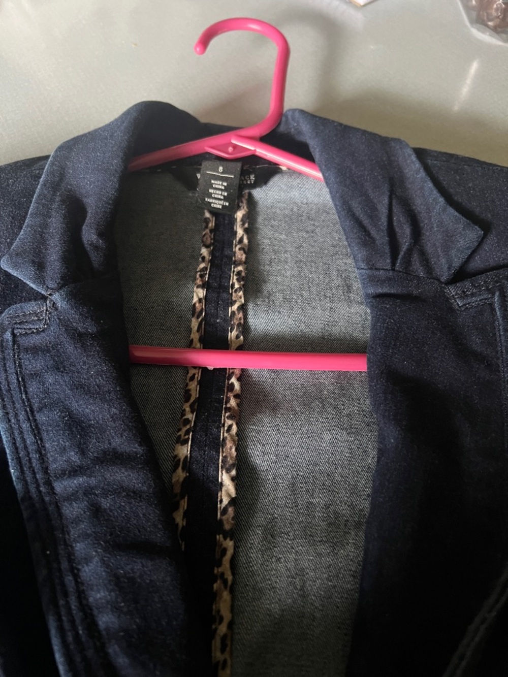 Women's Dark wash Jean Jacket - Classic Collared Denim Blazer - Picture 8 of 9